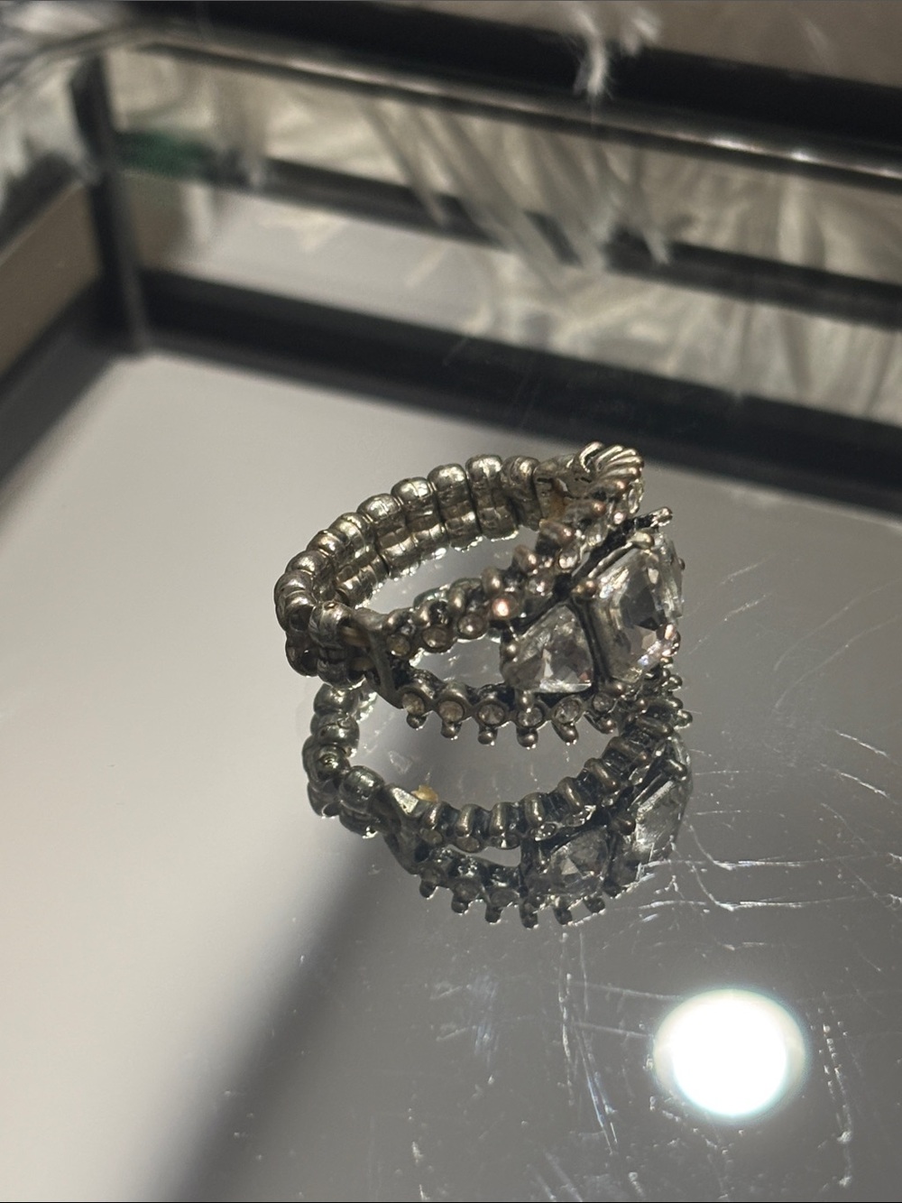 PAPARAZZI Silver Tone Stretch Rhinestone Ring ✨ - Picture 3 of 4